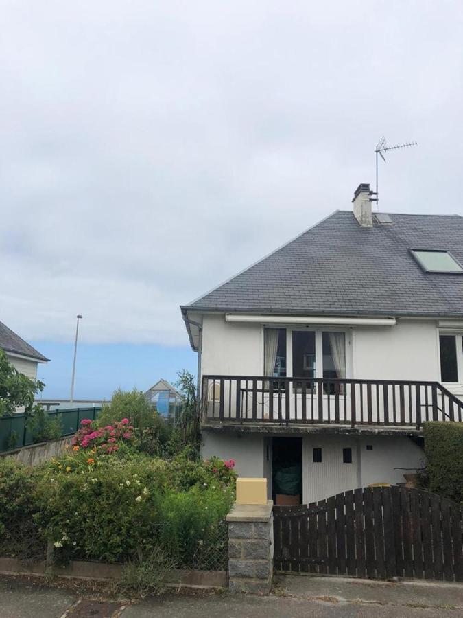 Grande Maison Vue Sur Mer Équeurdreville Exterior foto